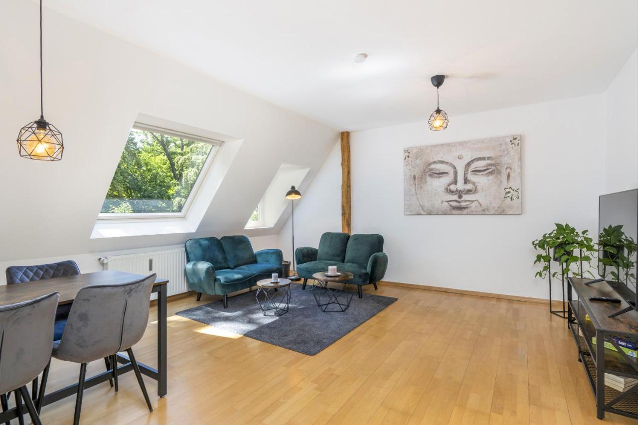 Free Living - Buddha Design, Natur, Parkplatz, Washer Wolfsburg Exterior foto